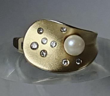 Preview: Handarbeit Perlenring mit  Diamantbesatz aus 585er Gold, Größe 58, Gewicht: 9,6g