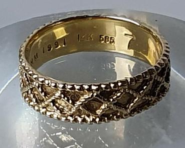 Preview: Goldring mit Muster aus 585 Gold, Größe 54, Gewicht: 3,6g