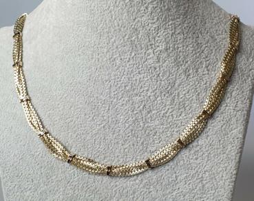 Mehrstrang Halskette aus 585er Gold, Länge: 46,5 cm, Gewicht: 34,4g