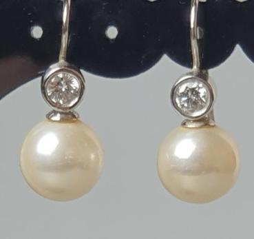 Handanfertigung Akoya Brillant Perlenohrhänger aus 750 Weißgold