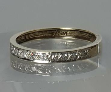 Memory Diamantring mit neun Diamanten aus 585er Gold, Größe 52, Gewicht: 1,9g
