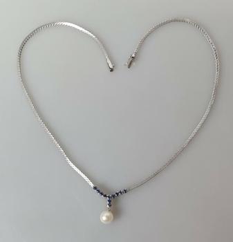 Edles Saphir/ Perlencollier, 585er Weissgold, Länge 44,5 cm, Gewicht: 19,2g