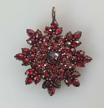 Vintage Granatstein Sternform Kettenanhänger, Gewicht: 5,0g