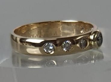 Preview: Diamantring mit 0.40 ct. aus 585er Gold, Größe 55, Gewicht: 3,1g