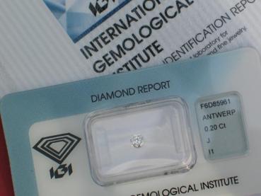 +Diamant im Brillantschliff 0.21 ct/ VS 2/ L/ G/ G/ G/ mit IGI Report