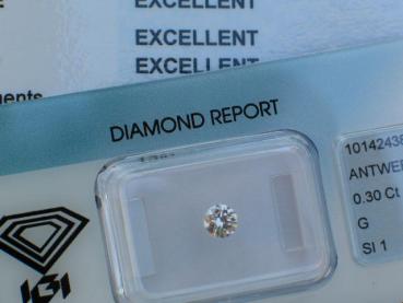 Diamant im Brillantschliff 0.30 ct, 3x Excellent! mit IGI Report, Lasergravur