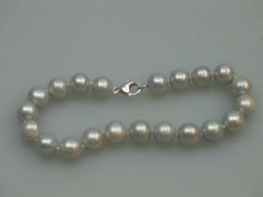 Perlenarmband (Zuchtperlen) mit 585er Weißgoldverschluss, Länge 19,0 cm, Gewicht: 18,0g