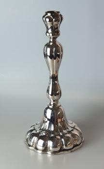 Antiker Kerzenleuchter aus 800er Silber, Höhe 32 cm, Fußbreite 15 cm, Gewicht: 280g