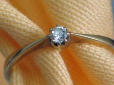 Diamantsolitär mit 0.08 ct., 585er Gelbgold, Größe 48, Gewicht: 1,4g