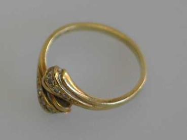 Preview: Hübscher Damenring aus 585er Gelbgold mit 8 Diamanten, Größe 55, Gewicht: 2,6g