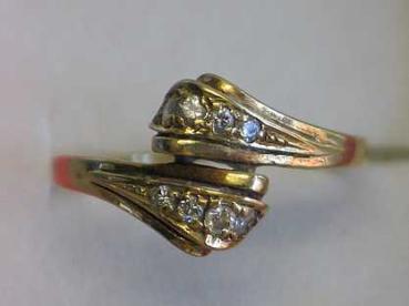 Preview: Hübscher Damenring aus 585er Gelbgold mit 8 Diamanten, Größe 55, Gewicht: 2,6g