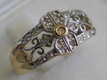 Diamantring aus 585er Gelbgold mit 15 Diamanten, Größe 51, Gewicht: 3,3g