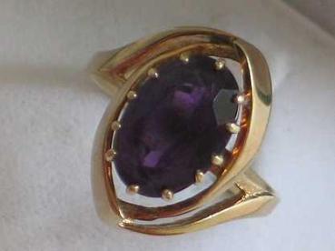Prächtiger Amethystring aus 585er Gold, Größe 55, Gewicht: 5,2g