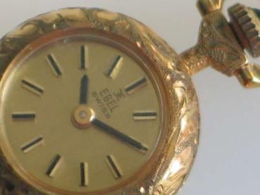 Preview: Feine EBEL Kettenuhr aus 750er Gold, Handaufzug, Gewicht: 12,0g