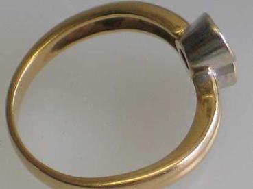Feiner Diamantring (Brillanten) aus 585er Gold, Karat ca. 0.12 ct., Größe 50, Gewicht: 4,0g