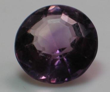 Amethyst im Rundschliff, Gewicht: 5,7 ct.