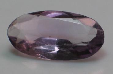 Amethyst im Ovalschliff, Gewicht: 3.42 ct.