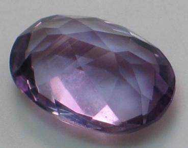 Amethyst im Ovalschliff, Gewicht: 4.4 ct.