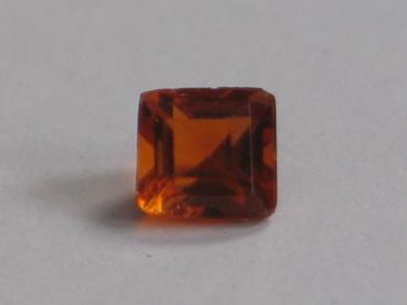 Hessonit, Carré, orange, 0.67 ct, Maße: 4,86-5,17 x 3,94 mm