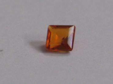 Hessonit, Carré, orange, 0.28 ct, Maße: 3,93-3,94 x 2,56 mm