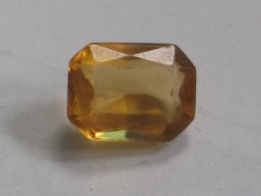 Citrin, goldgelb, Ceylonschliff, Gewicht: 2.1 ct.