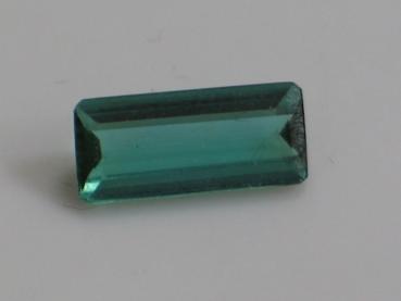 Turmalin, grün, rechteckig, Gewicht: 1.2 ct.