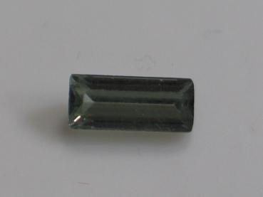 Turmalin, grün, rechteckig, Gewicht: 1.2 ct.