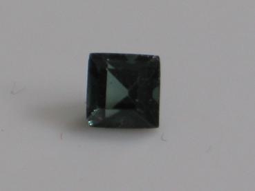 Turmalin, blaugrün, Carré, 0.38 ct, Maße: 3,94-4,04 x 2,62 mm
