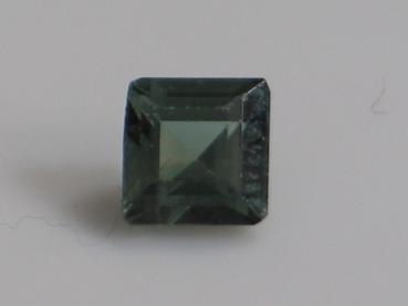 Turmalin, blaugrün, Carré, 0.74 ct, Maße: 4,94-5,14 x 3,21mm