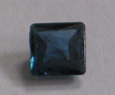 Saphir im Carréschliff, blau, Gewicht: 0.42 ct.