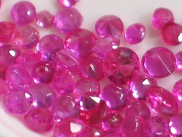 Lot: Rubin, Pink, Rundschliff in den Größen von ca. 1,6-3,0 mm je Carat 25,- EUR