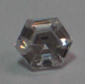 Zirkonia, weiss, Sechskantschliff, Maße: 4,97 x 5,03 x 3,08mm, Gewicht: 0.89 ct.
