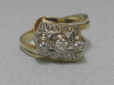 Preview: Eleganter Diamantring aus 585er Gelb und Weißgold, Größe 62, Gewicht: 6,0g