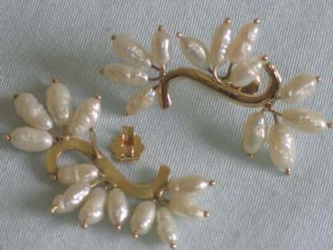 Hübsche Ohrstecker aus 585er Gold mit je 12 Naturperlen Gewicht: 5,5g