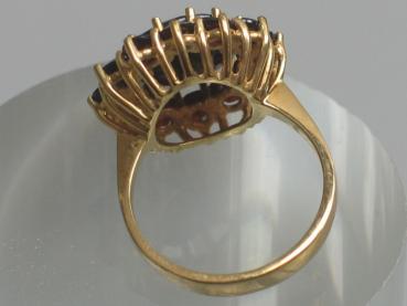 Preview: Ring aus 333er Gold mit Granat Schmucksteinen, Größe 50, Gewicht: 4,2g