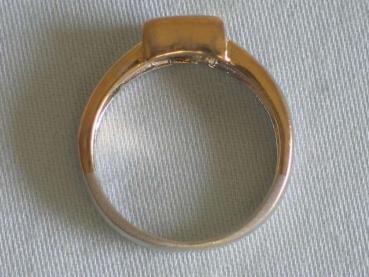 Preview: Ring aus 333er Weiss/ Gelbgold mit einem Zirkonia, Größe 53, Gewicht: 3,4g