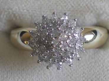 Moderner Diamantring mit über 0.50 ct. aus 585er Gelbgold, Größe 56, Gewicht: 6,1g