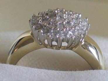 Preview: Moderner Diamantring mit über 0.50 ct. aus 585er Gelbgold, Größe 56, Gewicht: 6,1g