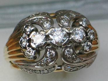 Preview: Edler Brillantring mit 33 Diamanten (1.47 ct) aus 750er Gold, Größe 56, Gewicht: 10,8g