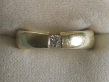 Preview: Brillant Solitär Spannring aus 585er Gelbgold mit 0.10 ct., Größe 52, Gewicht: 9,9g
