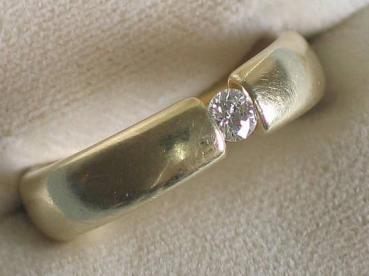 Brillant Solitär Spannring aus 585er Gelbgold mit 0.10 ct., Größe 52, Gewicht: 9,9g