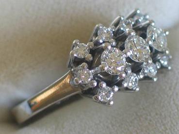 Edler Brillantring mit 1.10 ct. aus 585er Weißgold, Größe 54, Gewicht: 6,4g