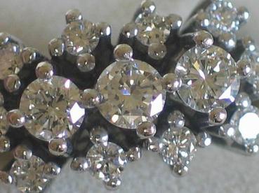 Edler Brillantring mit 1.10 ct. aus 585er Weißgold, Größe 54, Gewicht: 6,4g