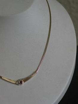Preview: Rubin-Diamantcollier aus 585er Gold, Länge 41,2 cm, Gewicht: 7,7g