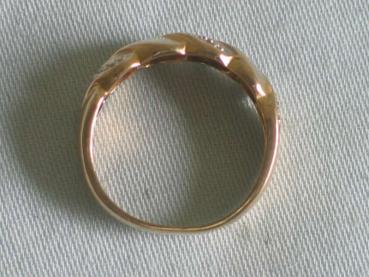 Preview: Diamantring mit 0.04 ct. aus 585er Gelbgold, Größe 51 Gewicht: 2,2g