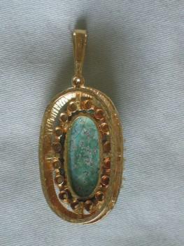 Preview: Edler Anhänger aus 585er Gold mit Perlen und türkisfarbenem ovalem Farbstein, Gewicht: 8,5g