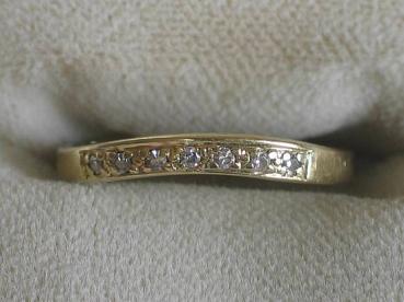 Brillantring mit 7 Brillanten (0.14 ct.) aus 585er Gelbgold, Größe 52, Gewicht: 1,5g