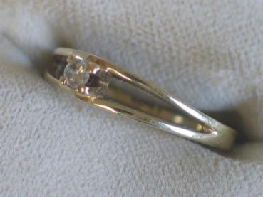 Preview: Brillantsolitär mit 0.05 ct. aus 585er Weißgold, Größe 53, Gewicht: 2,4g