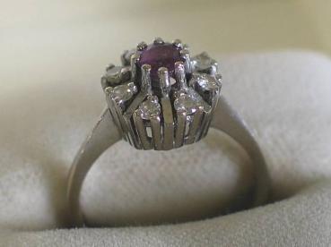 Diamant- Rubinring aus 585er Weißgold, Größe 54, Gewicht: 3,7g