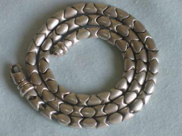 Mattierte edle Halskette aus 925er Sterlingsilber, Länge 36,6 cm Gewicht: 19,9g